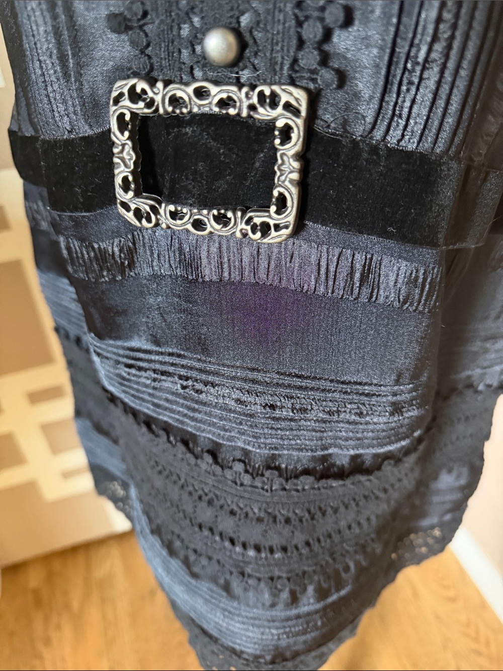 Anna Sui Black Satiny Sleeveless Dress w/Lace & Pintuck Details, Sz M NWT - Picture 4 of 9